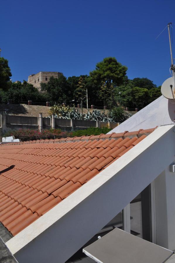 Casa Di Mario Appartamento In Centro Storico Con Due Camere Da Letto E Terrazze كالياري المظهر الخارجي الصورة
