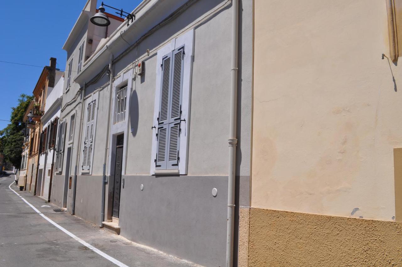 Casa Di Mario Appartamento In Centro Storico Con Due Camere Da Letto E Terrazze كالياري المظهر الخارجي الصورة